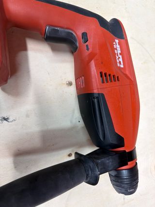 HILTI TE 2-A22 Rotomartillo Inalámbrico