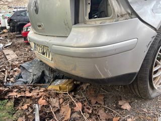 Paragolpes trasero Golf 4 3 puertas