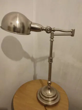 Lámpara de mesa estilo industrial Fase