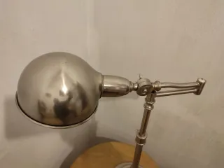 Lámpara de mesa estilo industrial Fase