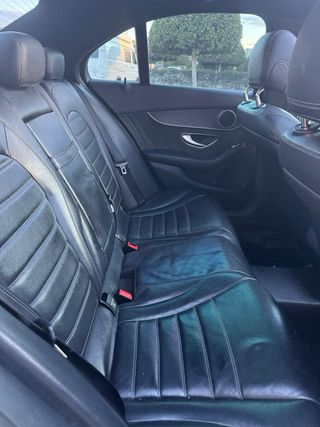 Mercedes-Benz Clase C220 Amg