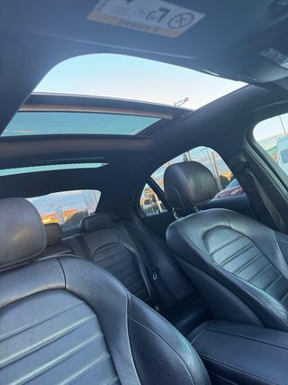 Mercedes-Benz Clase C220 Amg