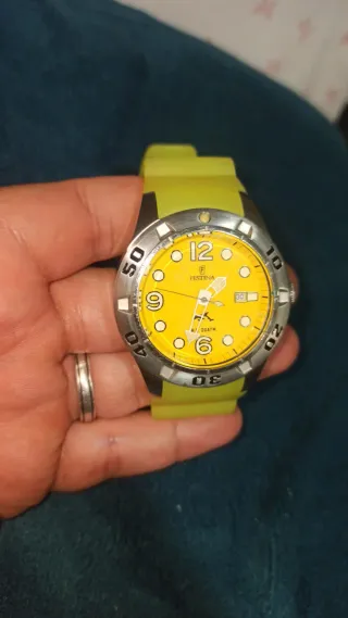 Reloj Festina Amarillo y Verde