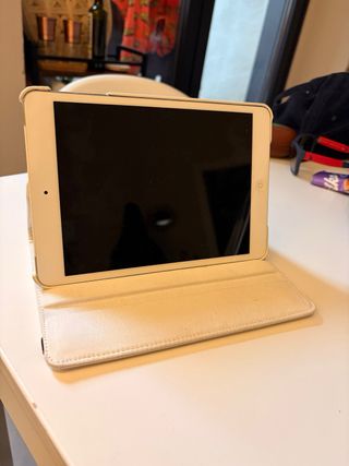 iPad 4ª generación 9,7” WiFi + 4G en muy buen esta