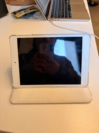 iPad 4ª generación 9,7” WiFi + 4G en muy buen esta