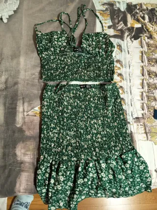 Conjunto Top y Falda Verde Estampado Floral