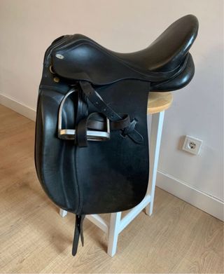 Montura Doma Santa Cruz New England 17” + estribos