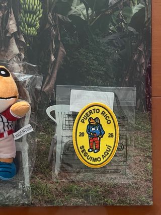 Bad Bunny Debí Tirar MásFotos Pack Llavero Peluche