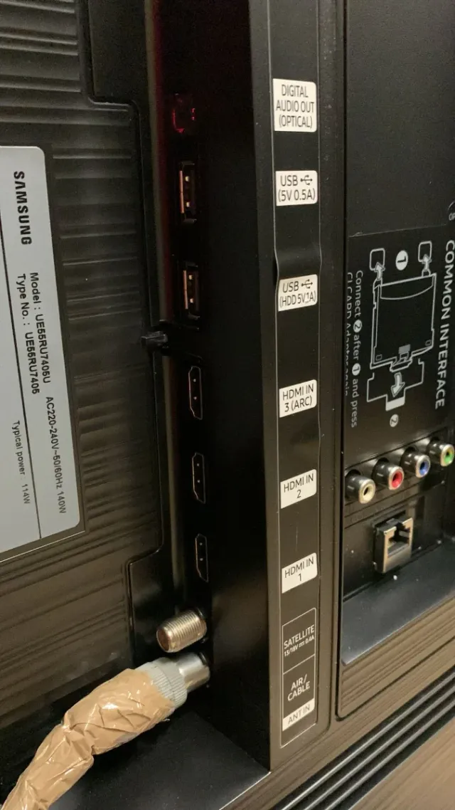 Samsung UHD TV 55 RU7400