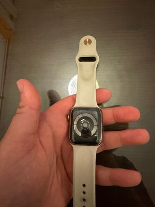 Apple Watch S4 GPS Beige/Oro