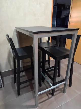Mesa alta bar con 3 taburetes