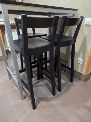 Mesa alta bar con 3 taburetes