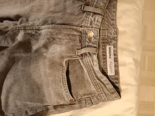 Pantalón vaquero Bershka hombre Talla 38