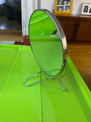 Espejo de mesa plateado