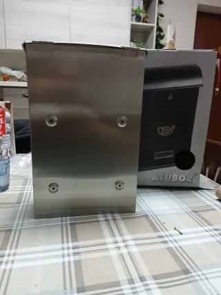 Cassetta postale in acciaio