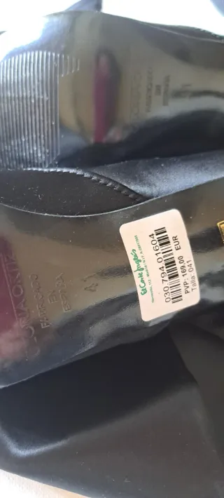 Botas altas negras de tacón