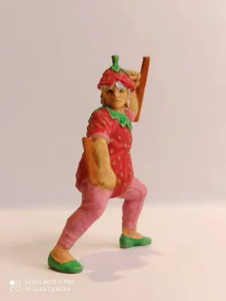 Flipada de los Ninjas vestida de Fresa