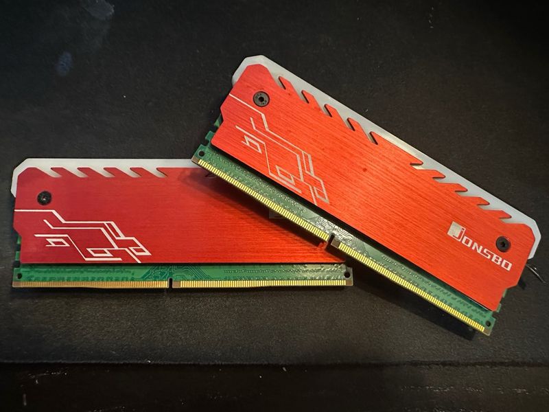 16GB RAM DDR4 2400MHz CL17 Jonsbo