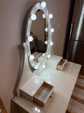 Tocador Blanco con Espejo y Luces LED incorporadas