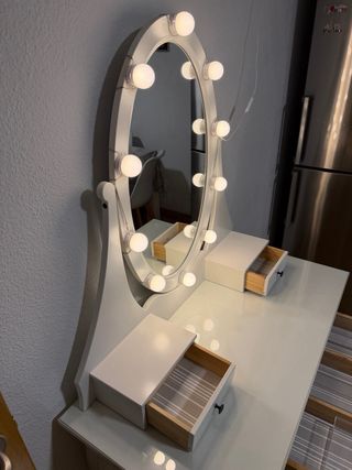 Tocador Blanco con Espejo y Luces LED incorporadas