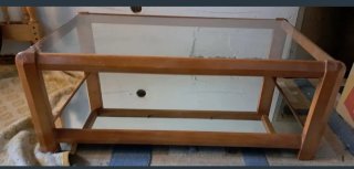 Mueble de baño y lavabo blanco