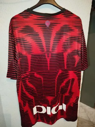 Camiseta Castore Talla L NUEVA CON ETIQUETA