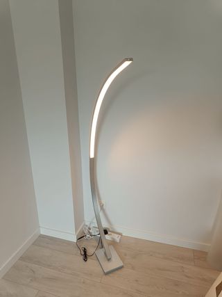 Lámpara de pie LED Acero