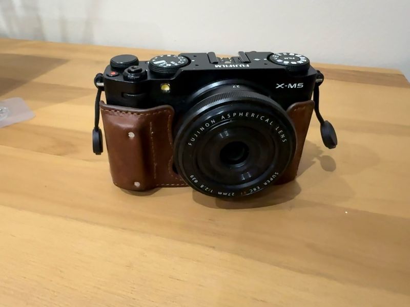 Fujifilm X-M5 + Objetivo XF 27mm