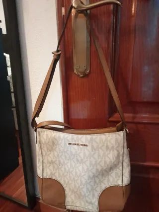 Bolso Michael Kors Blanco y Marrón