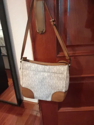 Bolso Michael Kors Blanco y Marrón