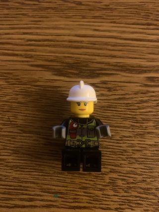 Minifigura Lego Bombero City 60107 (2016)