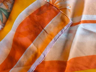 Sciarpa Les Copains fantasia floreale