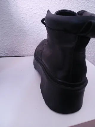 Botines negros con plataforma talla 39