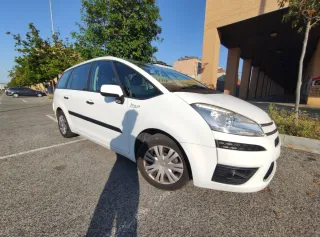 Citroen Grand C4 Picasso 2012
