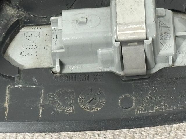 Intermitente retrovisor Peugeot 207