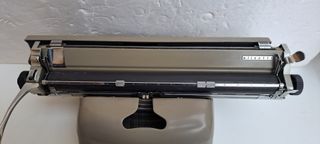 Macchina da scrivere Olivetti Lexikon 80 Vintage 1