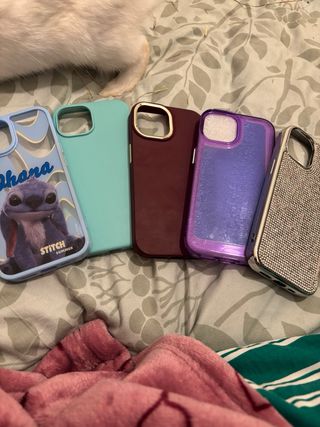 Funda iPhone 15 elago