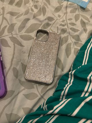 Funda iPhone 15 elago