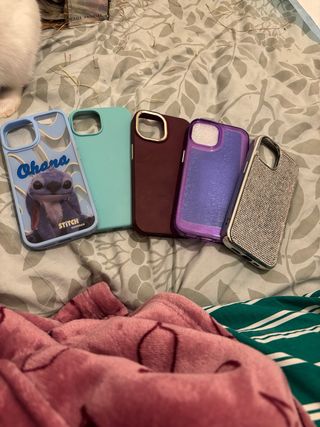 Funda iPhone 15 elago