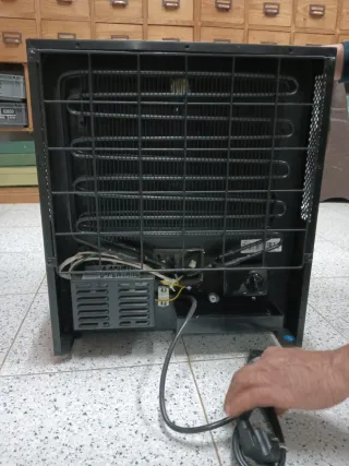 Mini nevera 38L Lacor(sin usar