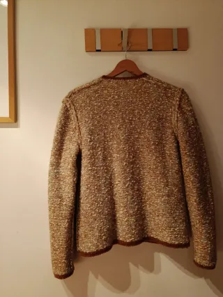 Traje chaqueta de punto hecho a mano