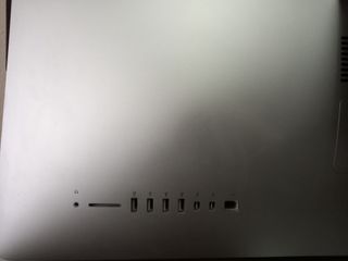 Apple iMac 27 (i7/32GB RAM/AMD/3TB)