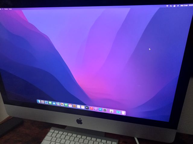 Apple iMac 27 (i7/32GB RAM/AMD/3TB)