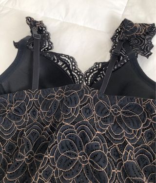 Top encaje negro y dorado