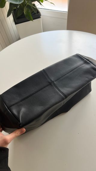 Bolso Misako Negro - EXCELENTE