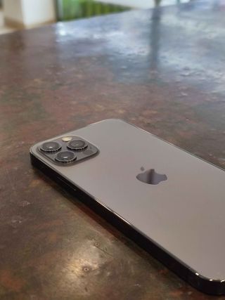 iPhone 12 Pro 128GB Grafito Seminuevo