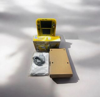 Nintendo 2DS Special Pikachu Edition