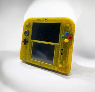 Nintendo 2DS Special Pikachu Edition