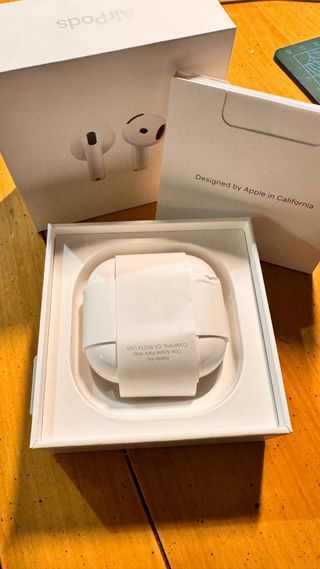 Apple AirPods  4  NUEVOS