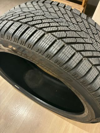 Pirelli Scorpion Winter 2 255/40 R21 102V XL